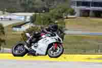 motorbikes;no-limits;peter-wileman-photography;portimao;portugal;trackday-digital-images